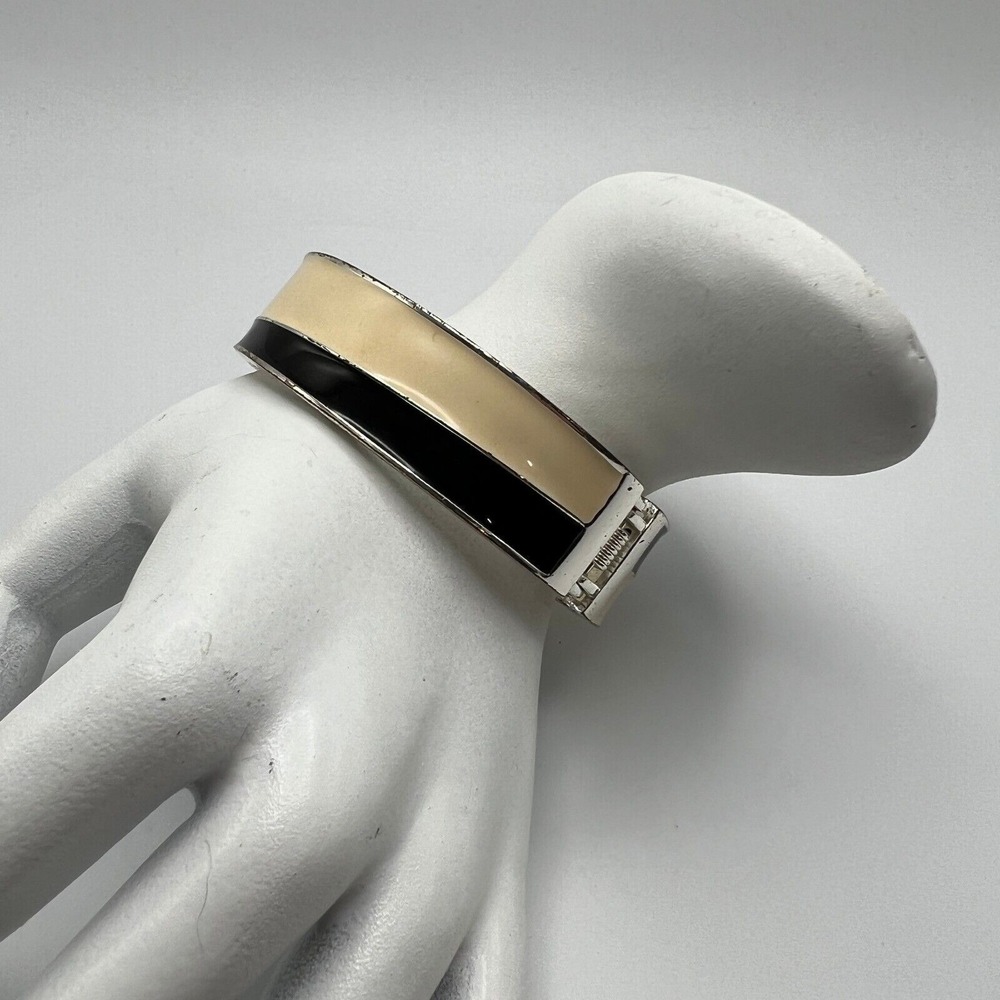 Enamel Bangle Black‎ and Cream Enamel Silver Tone Clamper Bracelet